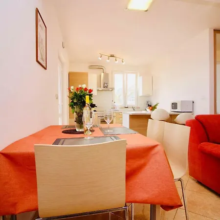 Apartman Matteo Апартаменты *