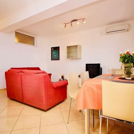 Apartman Matteo Апартаменты